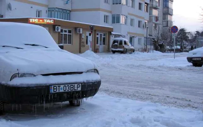 Botoşani: Maşinile au îngheţat 