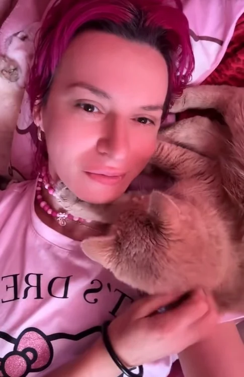 Șoferița poreclită „Barbie de România” - Foto: captură TikTok