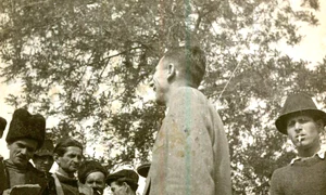 Aspect de la constituirea cooperativei agricole de producţie din Ceamurlia de Jos, judeţul Tulcea (©  „Fototeca online a comunismului românesc”, cota: 13/1949)