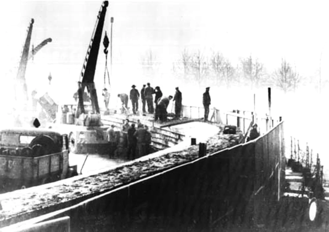 Berlin Wall 1961 11 20 1 jpg jpeg