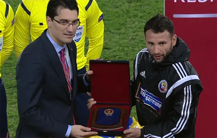 
    Fundaşul lui Rayo Vallecano a ajuns la 34 de ani şi Euro 2016 va fi ultimul său turneu final din carierăFoto Click!  