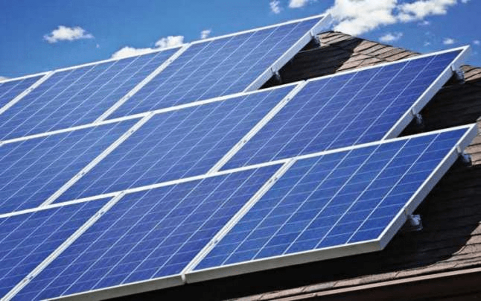 Casa Verde Fotovoltaice: Și bisericile pot obține 20.000 de lei, la fel ca persoanele fizice