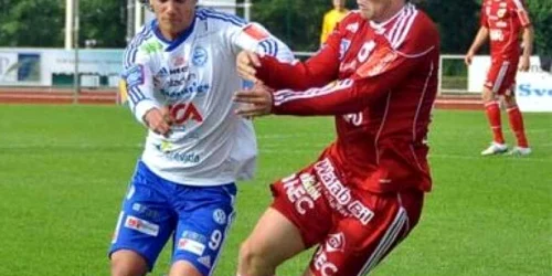 Gicu Andronic (stânga) a devenit unul dintre favoriţii publicului din Varnamo 