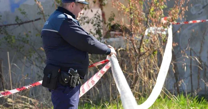 Poliţiştii n-au reuşit până acum să-l identifice pe presupusul violator. FOTO: Adevărul