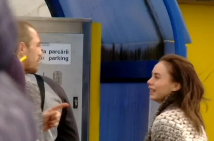 Vladimir Drăghia a fost aşteptat de iubită la aeroport 