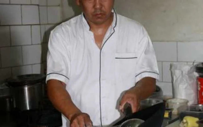 Galati: Li Shunmin, chinezul care te scapă de foame
