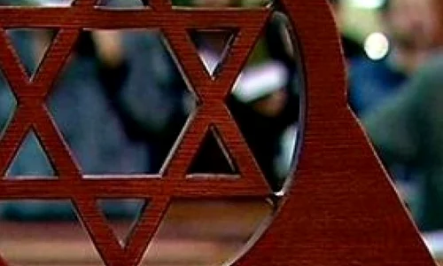 Încep manifestările pentru Comemorarea victimelor  Holocaustului din România jpeg