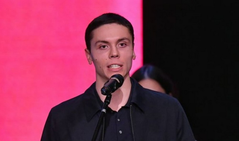 David Popovici a refuzat elegant propunerea celor de la PSD. A spus «nu» la ceva ce mulți tineri și-ar fi dorit din plin