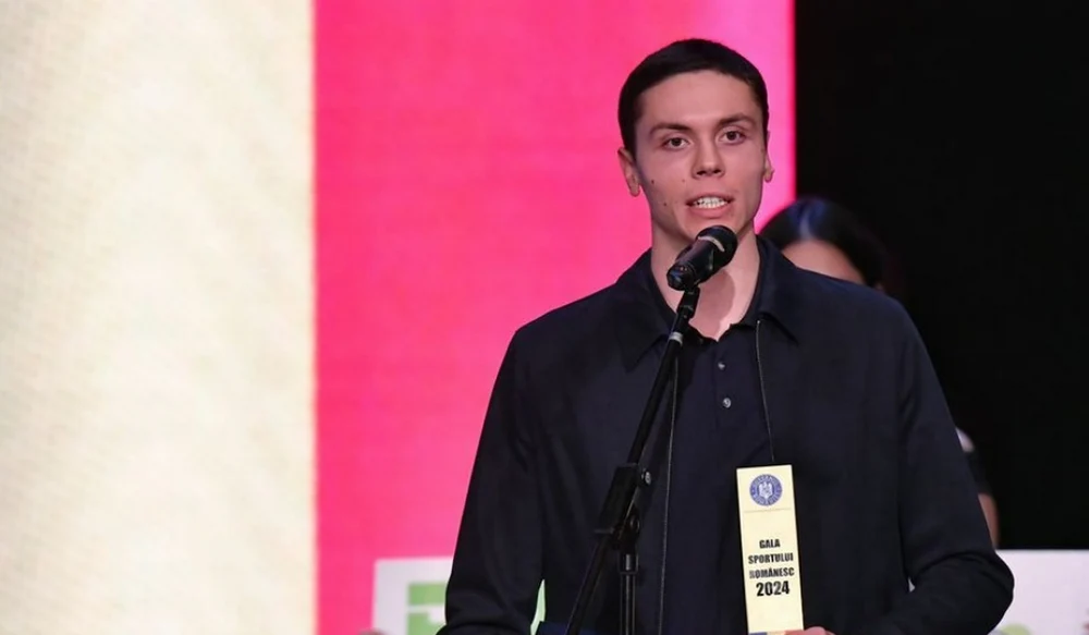 David Popovici a refuzat elegant propunerea celor de la PSD. A spus «nu» la ceva ce mulți tineri și-ar fi dorit din plin