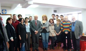 Fluiditatea şi disponibilitatea multor intelectuali de a se angaja dialog cu Lucian BOIA jpeg