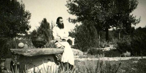 Arsenie Boca. Sursa Wikipedia