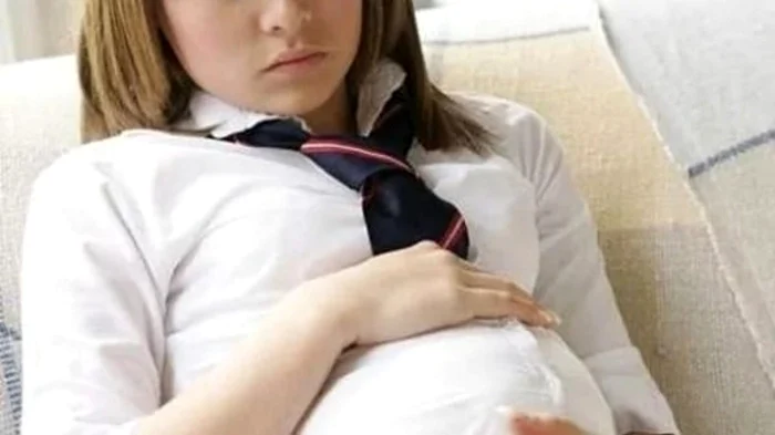 Mamele minore nu beneficiază de educaţie şi îngrijire neonatală. FOTO: prime.md