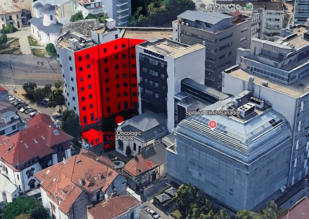 Locul unde va construi un nou corp clinica Sanador Foto: Nicușor Dan