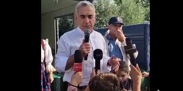 Călin Georgescu la Cisnadie captură FB Laur Constantin png