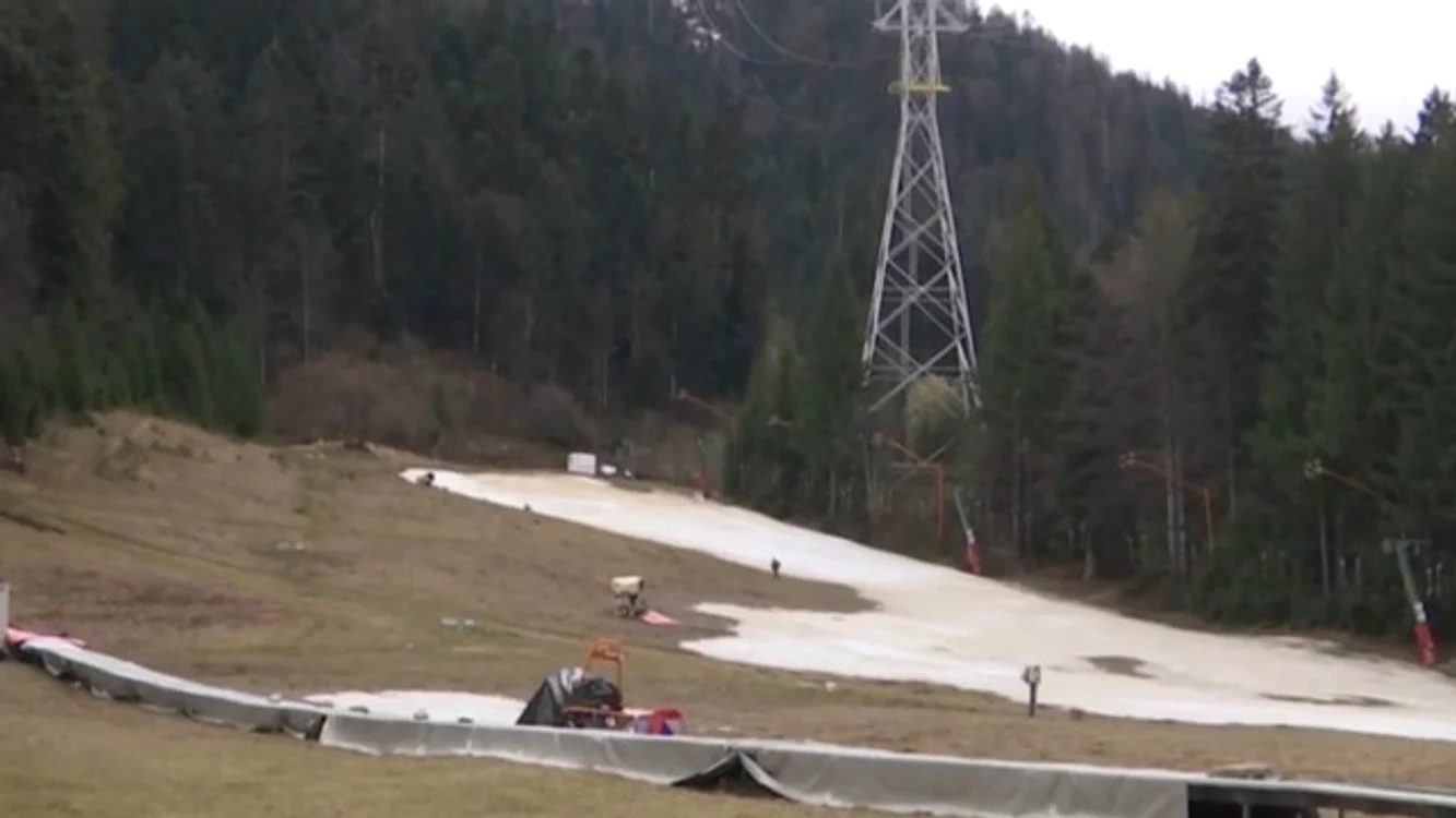 Pârtiile din Poiana Brașov s-au închis Foto: observator 