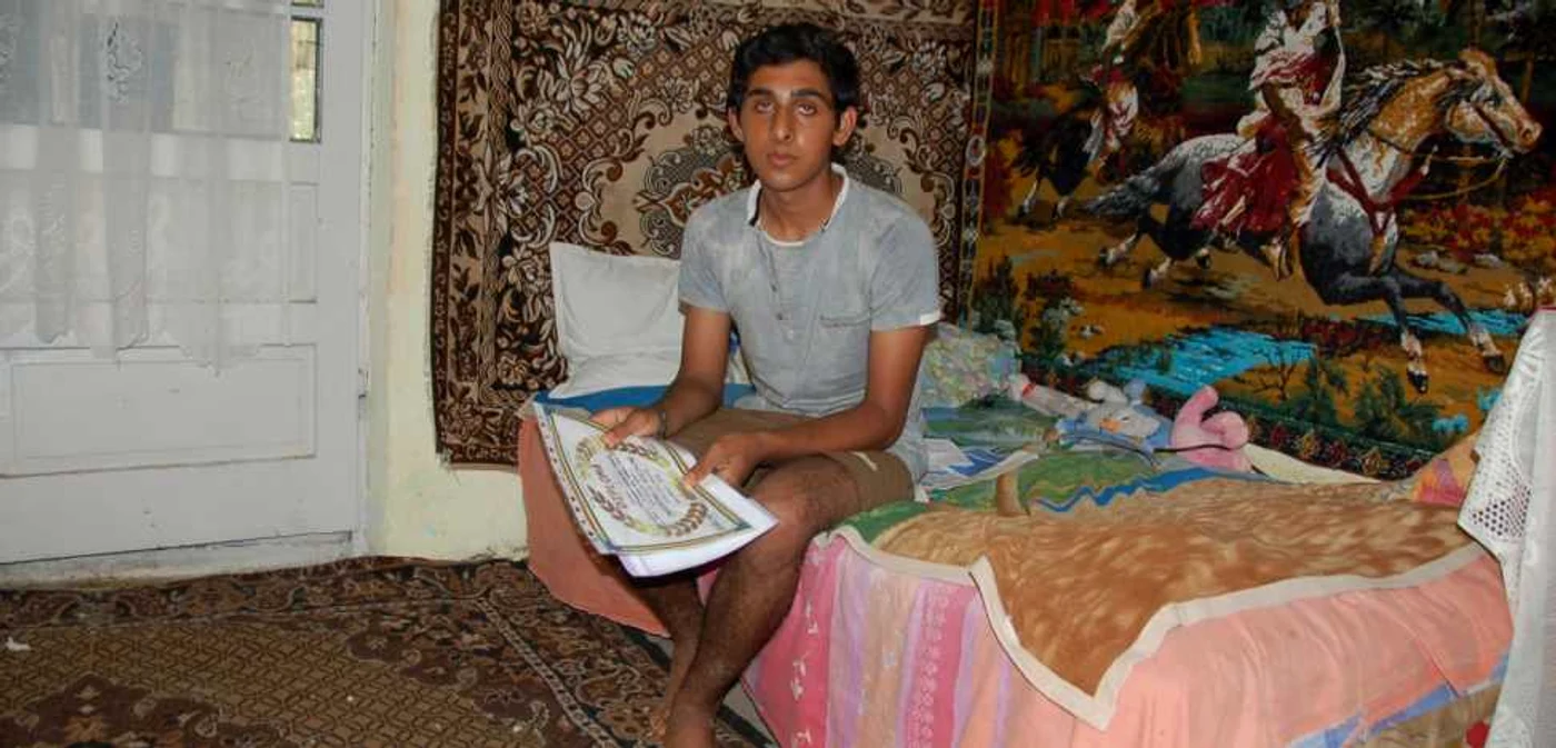 Alexandru Paraschiv (15 ani) va merge de la toamnă la cel mai bun liceu din judeţul Călăraşi FOTO: Mădălin Sofronie