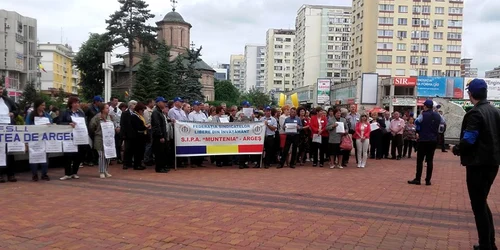 protest invatamant arges