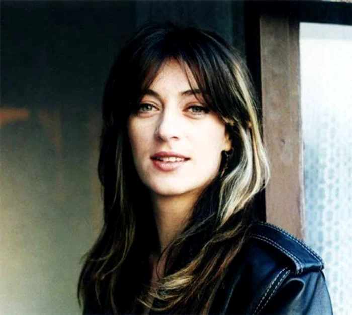 Laura Stoica (2) jpeg