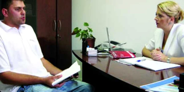 Angajatorii români, cei mai pesimişti din regiune - Revista presei economice