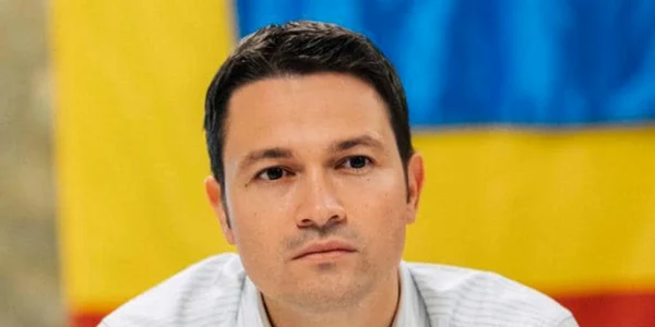 Robert Sighiartău foto facebook png