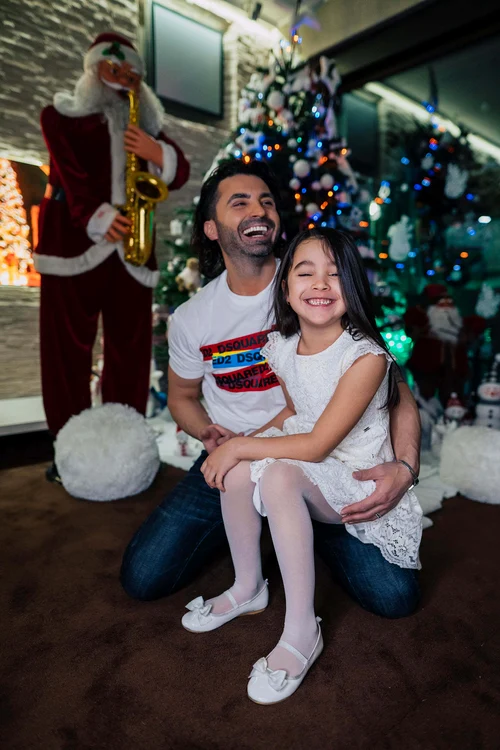 2 pepe si fiicele sale 3 jpg jpeg