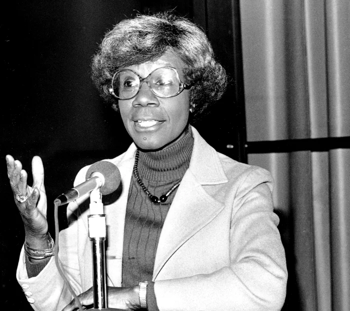 
    Shirley Chisholm, prima femeie de culoare din istoria Congresului american, a făcut posibil visul ca un afro-american să devină președintele tuturor americanilor. Peste jumătate de an locul acestuia ar putea fi luat de o femeie, cea dintâi din istorie.foto: AP  