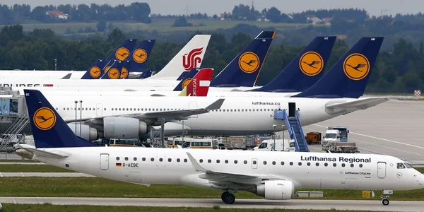 Lufthansa Reuters