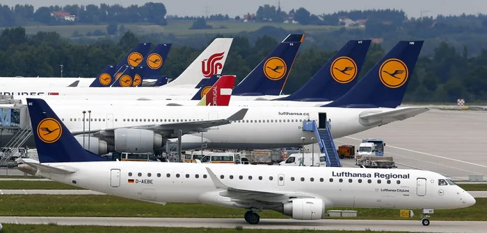 Compania aeriană Lufthansa şi-a suspendat zborurile spre Israel pentru 36 de ore. FOTO: Reuters