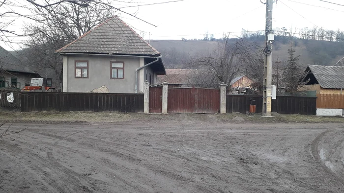 Localitatea Dalnic din Covasna pare împietrită în trecut