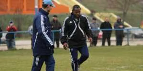 Julius Wobay are un program separat de pregătire