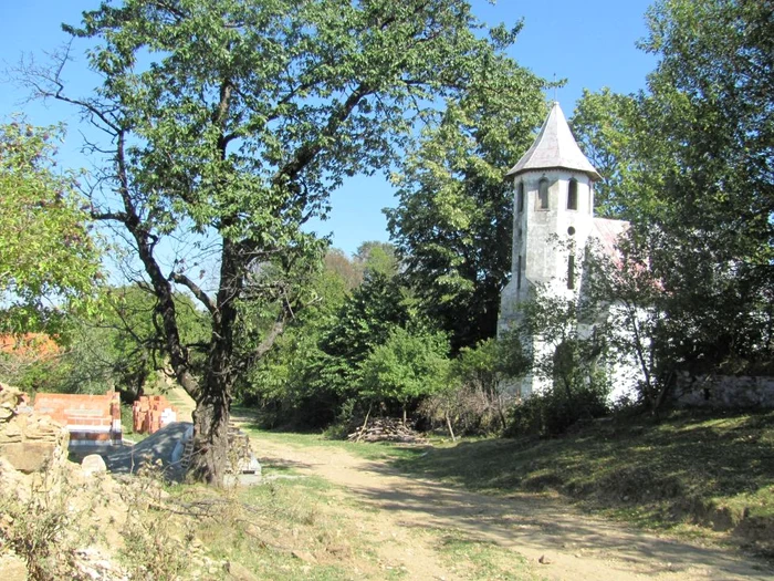 Biserica din Lindenfeld a fost salvată de un cetăţean german