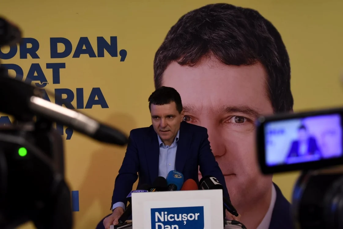 FOTO Iulian Bîrzoi