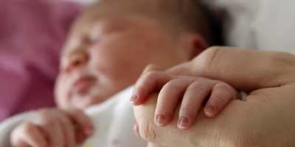Englezii îşi botează copiii cu nume precum Duminică sau Scânteie