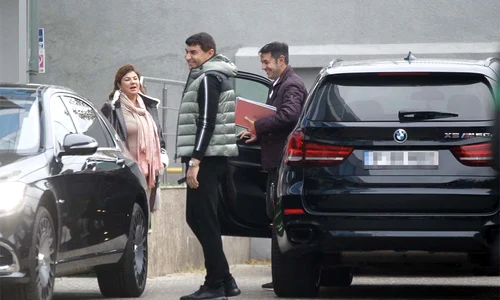 Mihaela e o tipă cu simțul umorului  Ea și a făcut să râdă și fostul soț, dar și actualul iubit, Sorin Rap jpeg