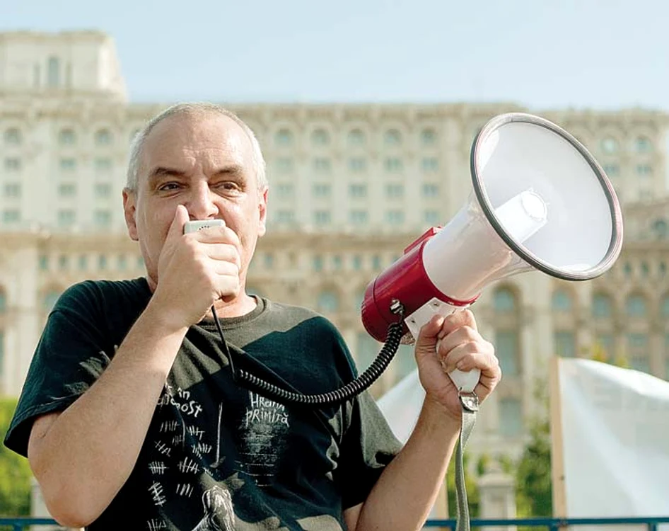 Mihnea Columbeanu a fost condamnat pentru viol, pornografie infantilă, trafic de minori şi agresiune sexuală