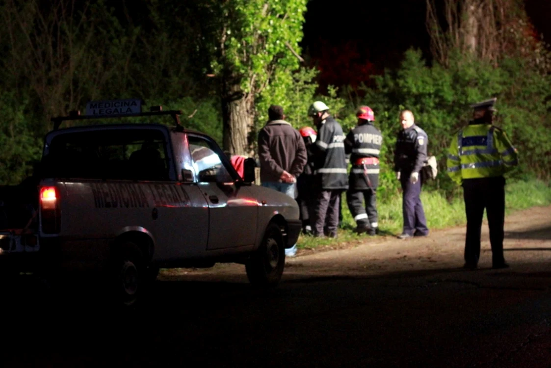 Tragedia s-a petrecut pe un drum judeţean. FOTO: Daniel Guţă. ARHIVĂ.