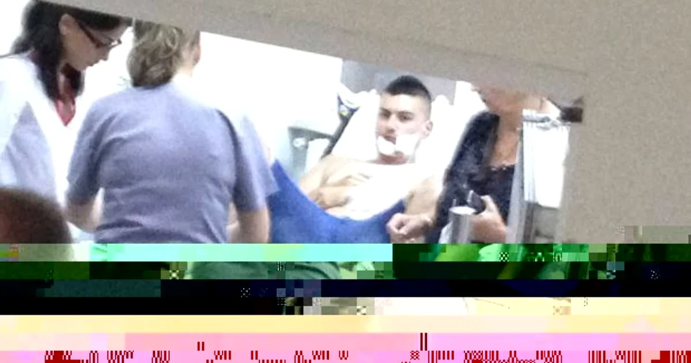 Alin Topor a fost bătut în plină stradă de un clan de romi din Craiova