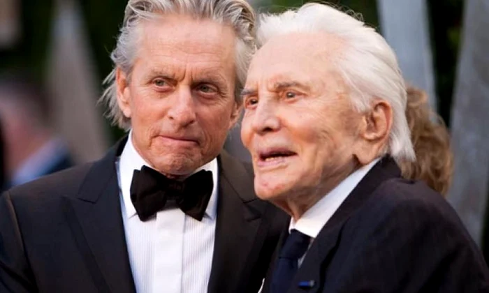 Tatăl și fiul filmului: Kirk & Michael Douglas, cei doi titani ai Hollywoodului jpeg