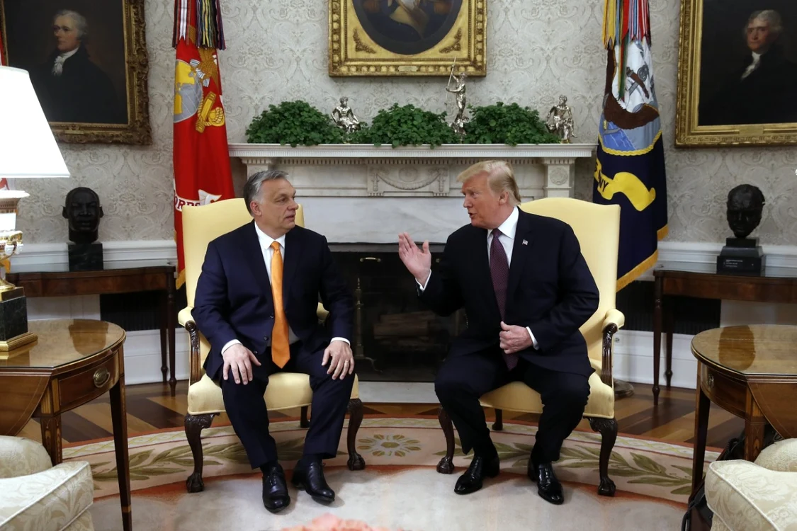 Viktor Orban si Donad Trump FOTO EPA-EFE