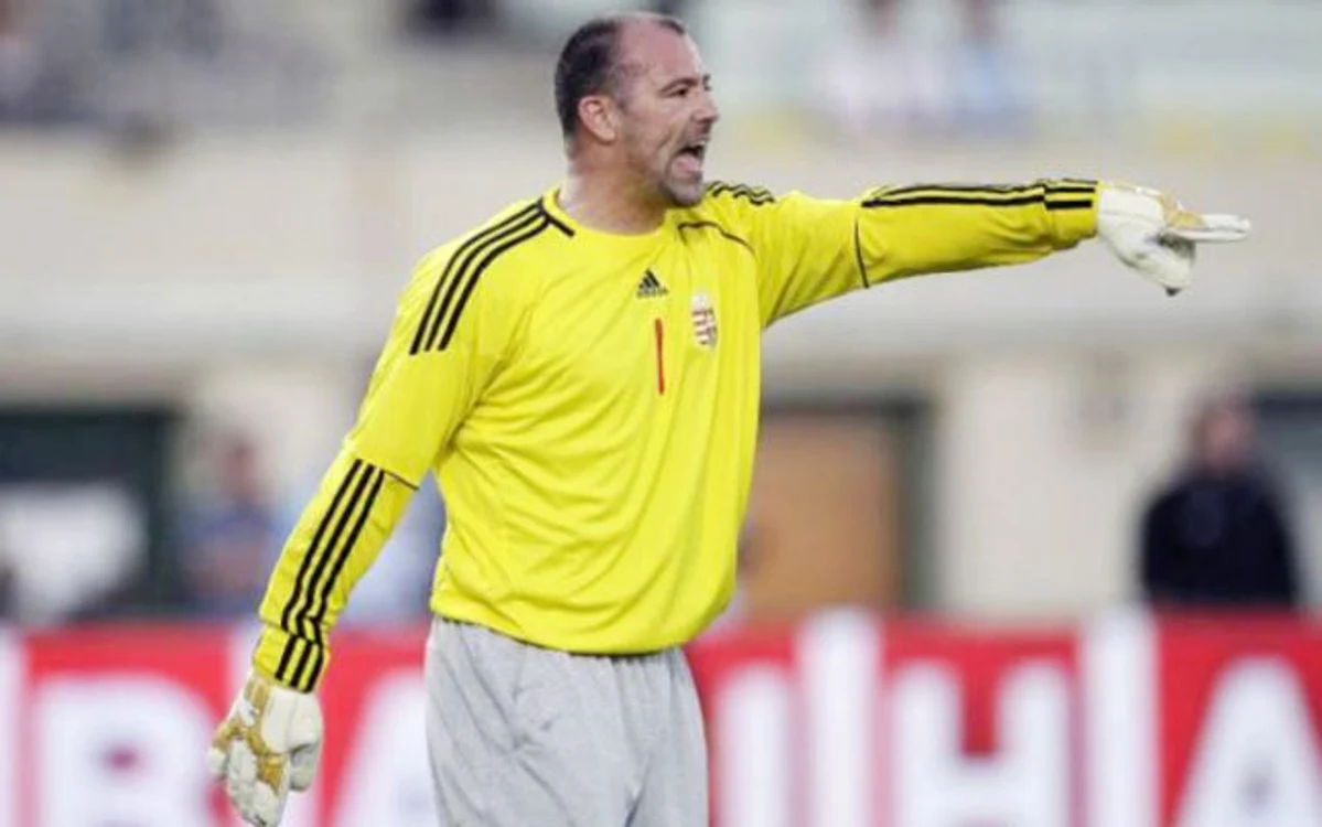 
    Gabor Kiraly  