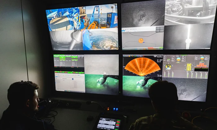 Epavă din secolul al XVI-lea, explorată de un robot subacvatic (© Sébastien Chenal/Marine Nationale/Défense/Drassm © CNRS-DRASSM-Marine nationale/Défense-IVM Technologies)