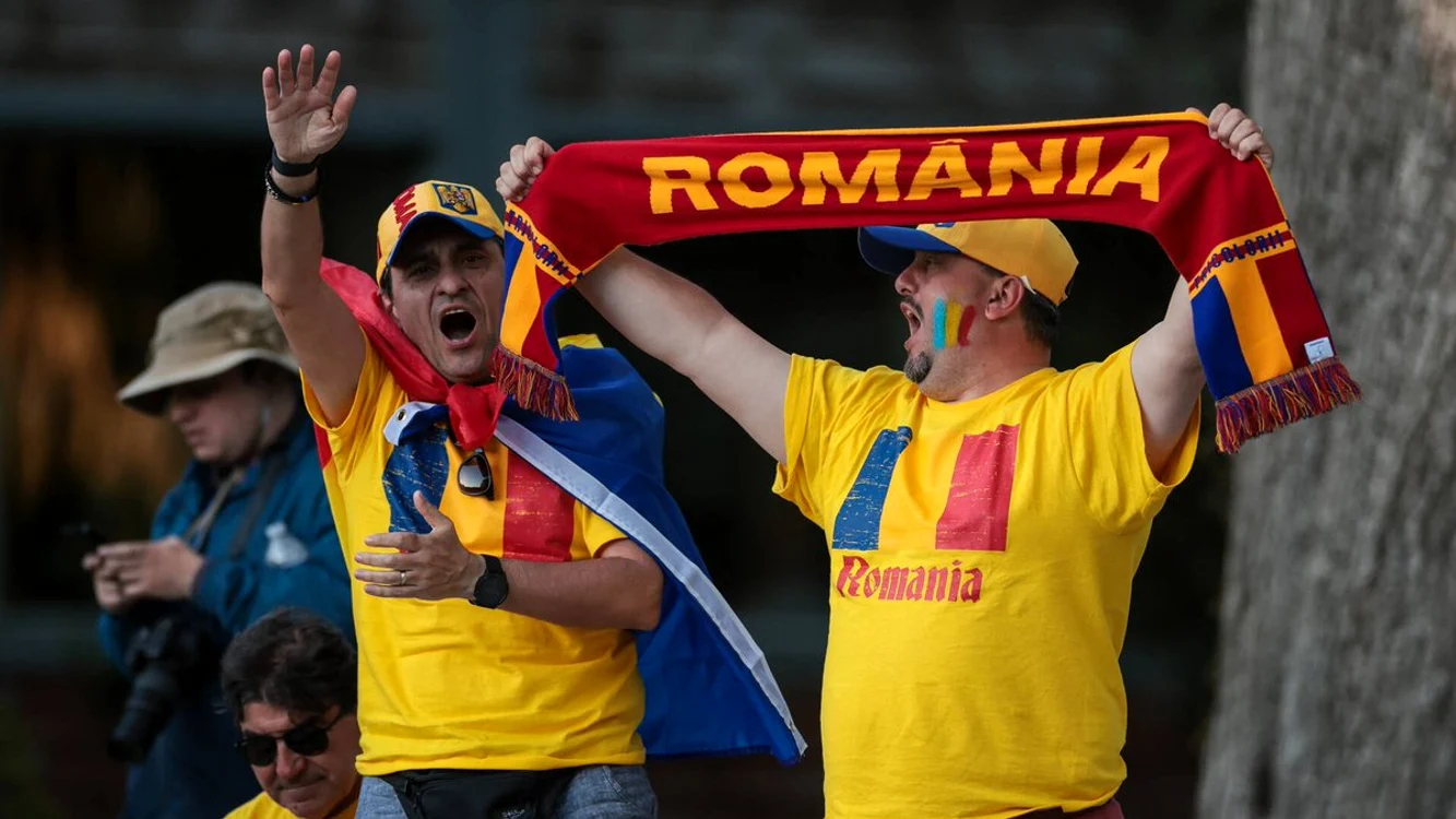 Fanii români au suferit multe dezamăgiri sportive în ultimii ani. FOTO: Platforma X