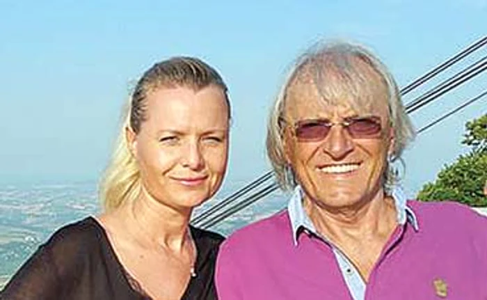 Mihai Constantinescu şi iubita lui, Simona Secrier, se relaxează în Italia