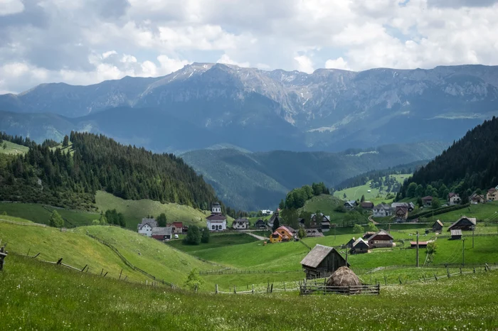 Una dintre destinațiile de vis din România: Fundata FOTO Odaia cu povești