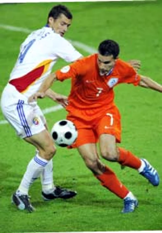 Olanda schimbă liniile