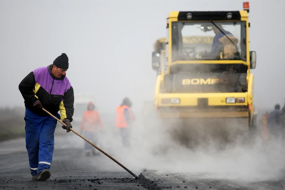 Vrancea are aproape 600 km de drumuri judeţene