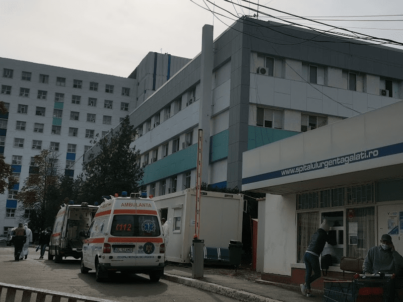 Fără unghii și bijuterii la Spitalul Județean Galați. Manager: „Se face triaj zilnic al personalui, au fost date și sancțiuni”