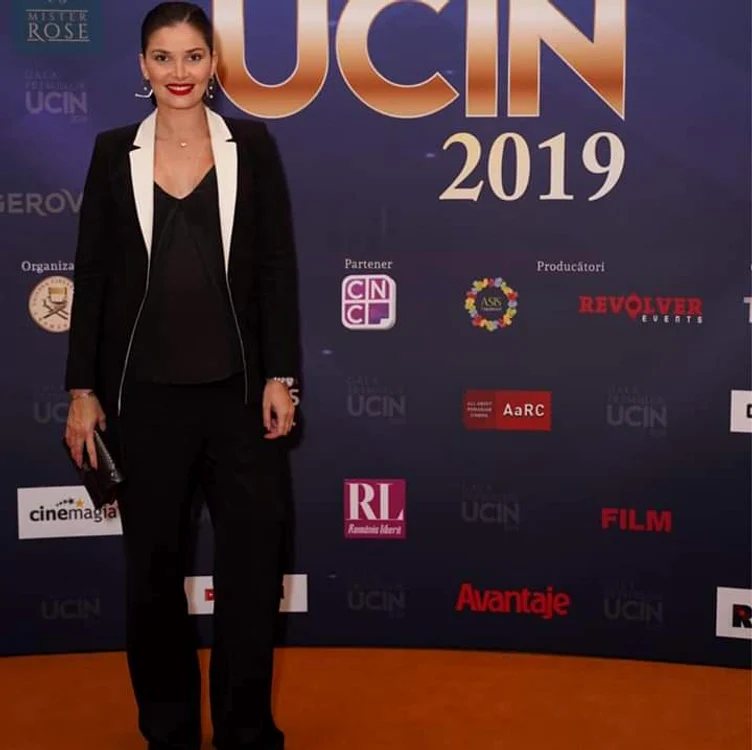 Alina Pușcaș este însărcinată în 7 luni, dar burtica abia se vede