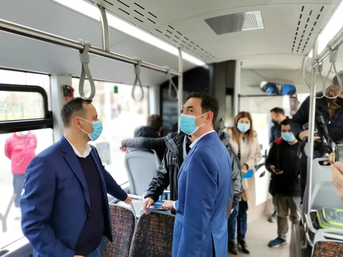 autobuz electric slatina - foto alina mitran