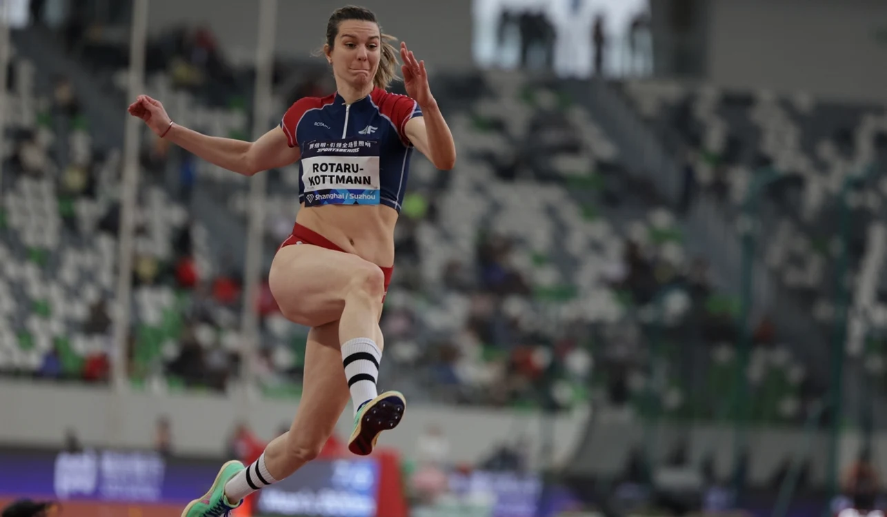 Alina Rotaru-Kottman, în finala săriturii în lungime de la JO 2024 (FOTO: EPA)